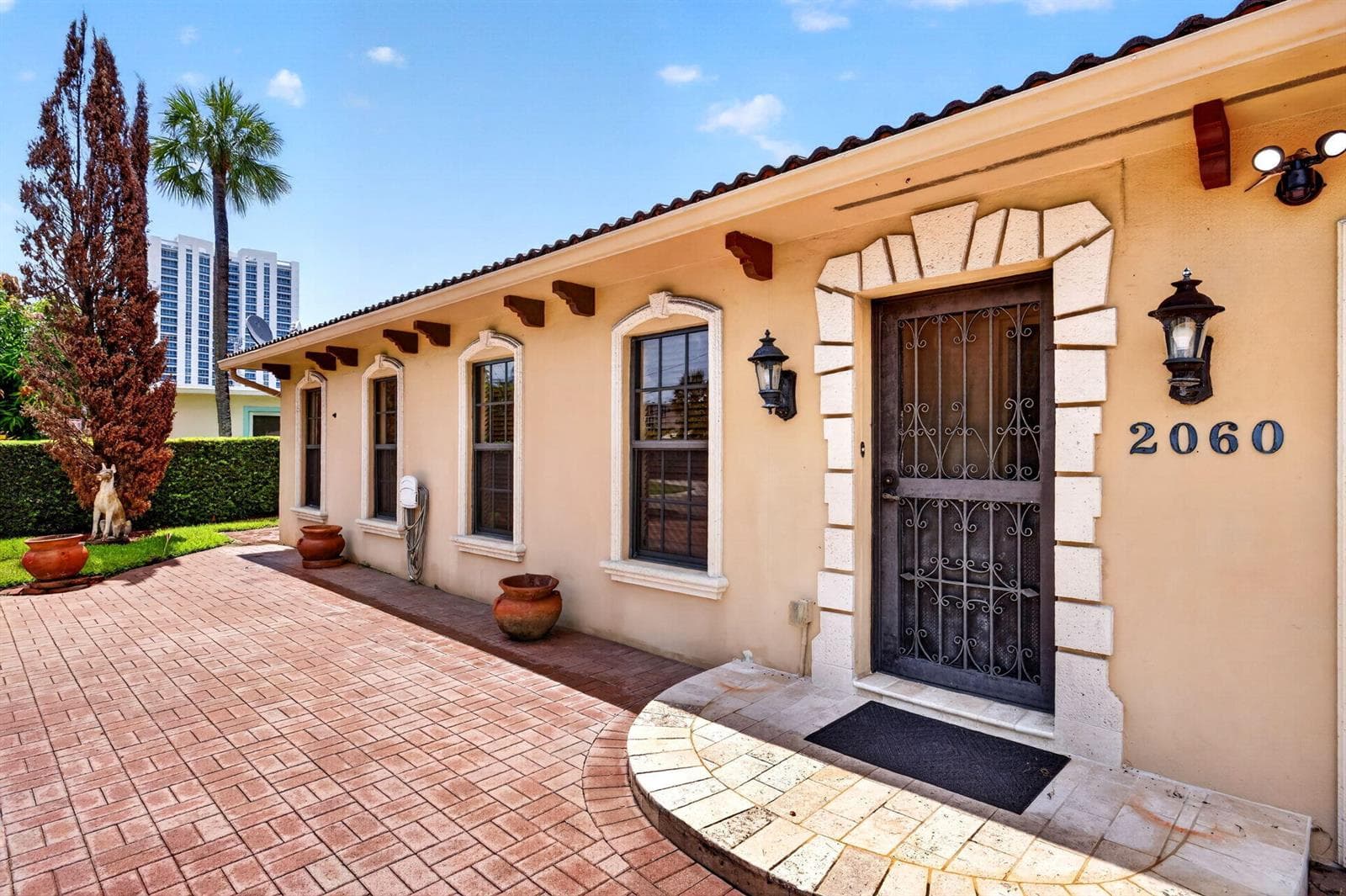 2060 Tropic Isle, Lauderdale By The Sea, FL 33062 — zdjęcie 4