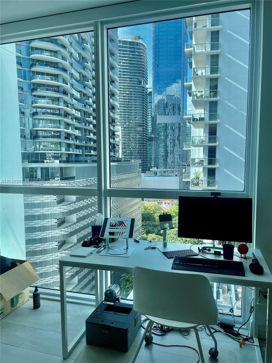 1080 Brickell Ave # 1709, Miami, FL 33131 — zdjęcie 4