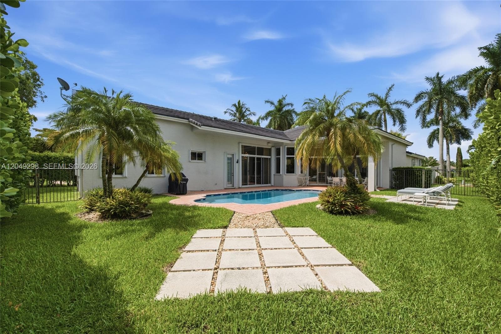 2542 Eagle Run Dr, Weston, FL 33327 — zdjęcie 3