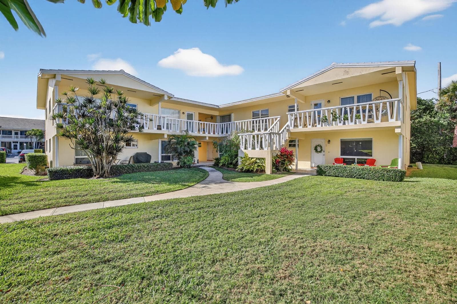 2755 NE 28th Avenue # E2, Lighthouse Point, FL 33064
