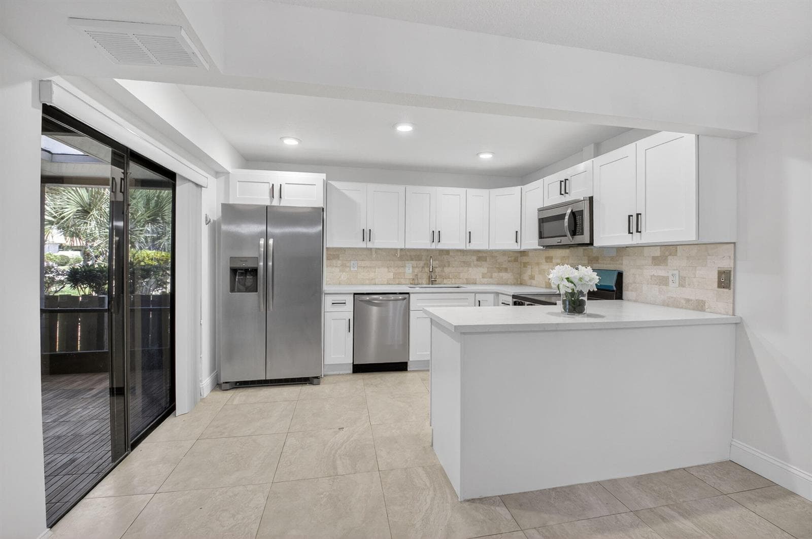 717 NW 29th Avenue # B, Delray Beach, FL 33445 — zdjęcie 2