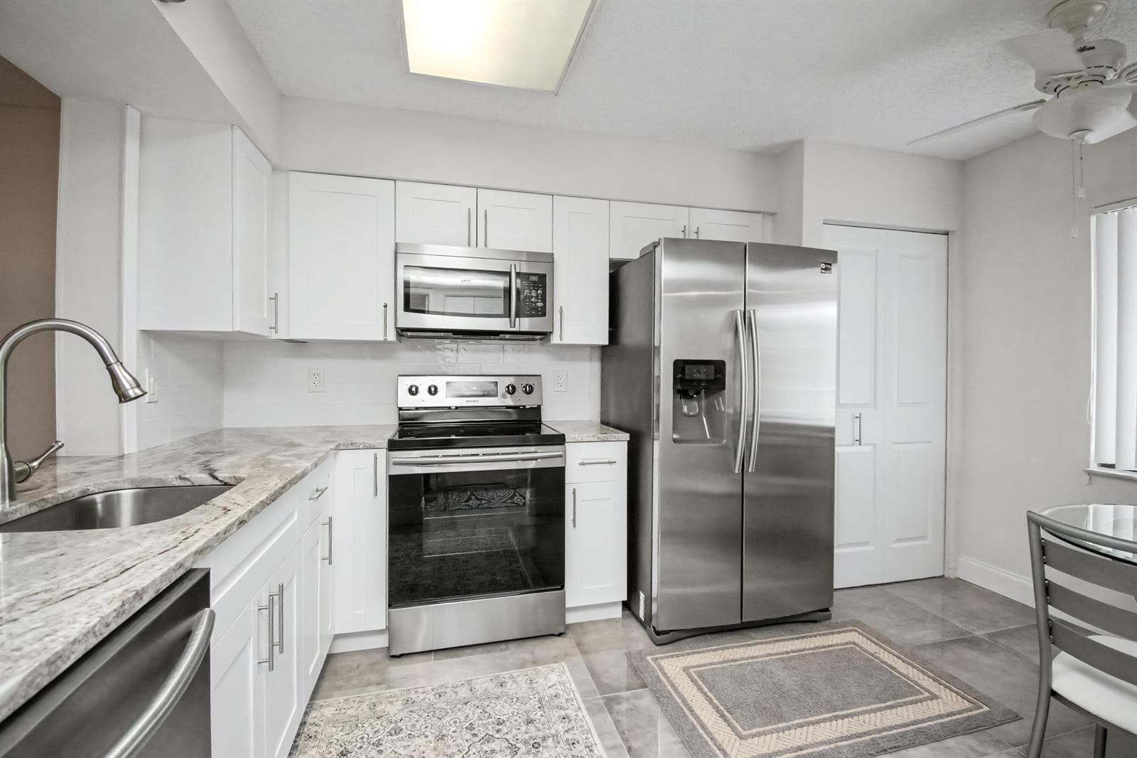 7351 Kinghurst Drive # 301, Delray Beach, FL 33446 — zdjęcie 2