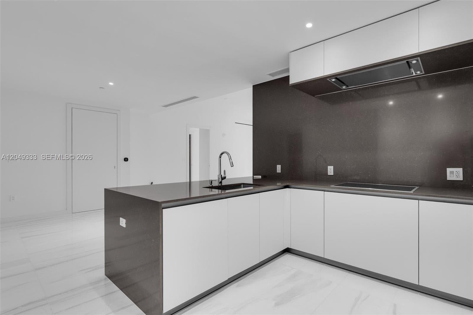 300 Biscayne Boulevard Way # 3009W, Miami, FL 33131 — zdjęcie 4