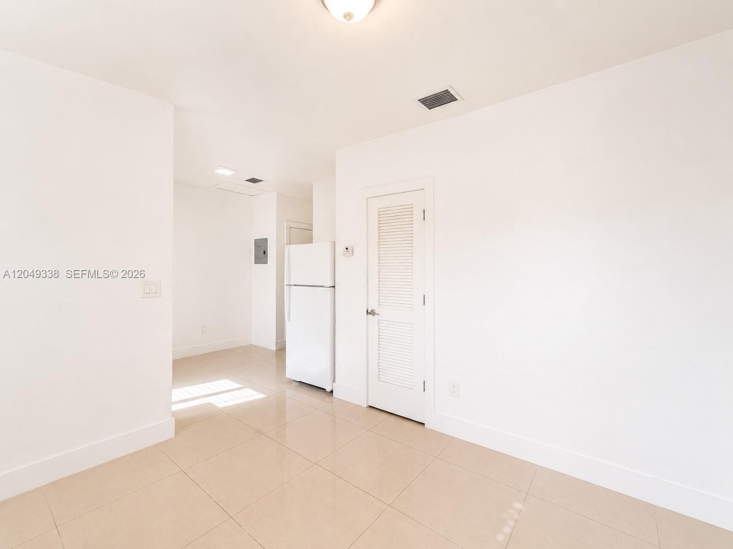 1910 NW 31st St # 2, Miami, FL 33142 — zdjęcie 2