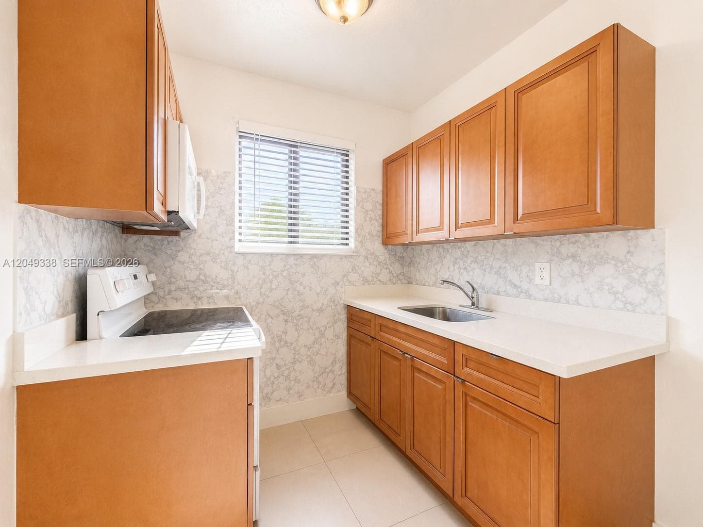1910 NW 31st St # 2, Miami, FL 33142 — zdjęcie 4