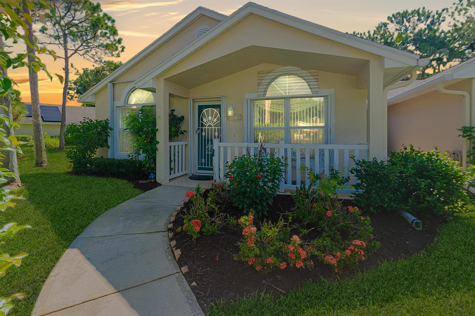 695 NW San Remo Circle, Port St. Lucie, FL 34986