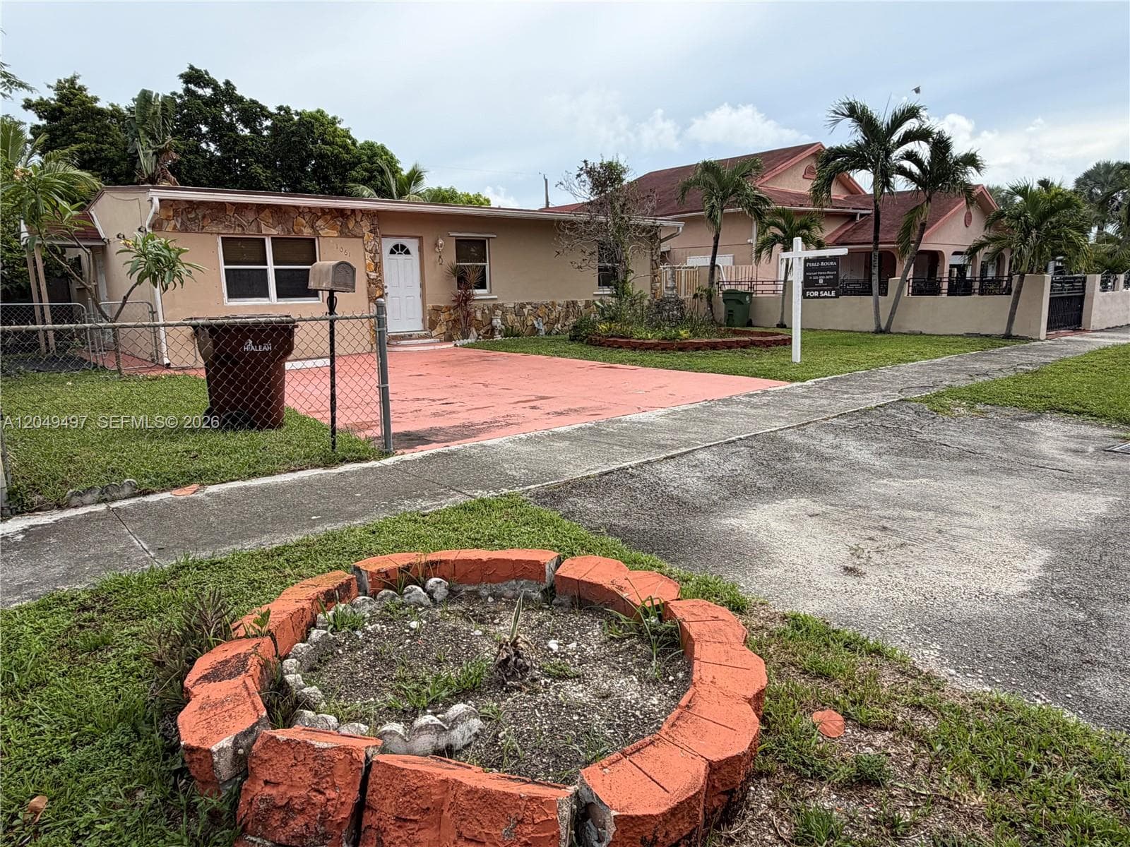 1061 E 20th St, Hialeah, FL 33013 — zdjęcie 2