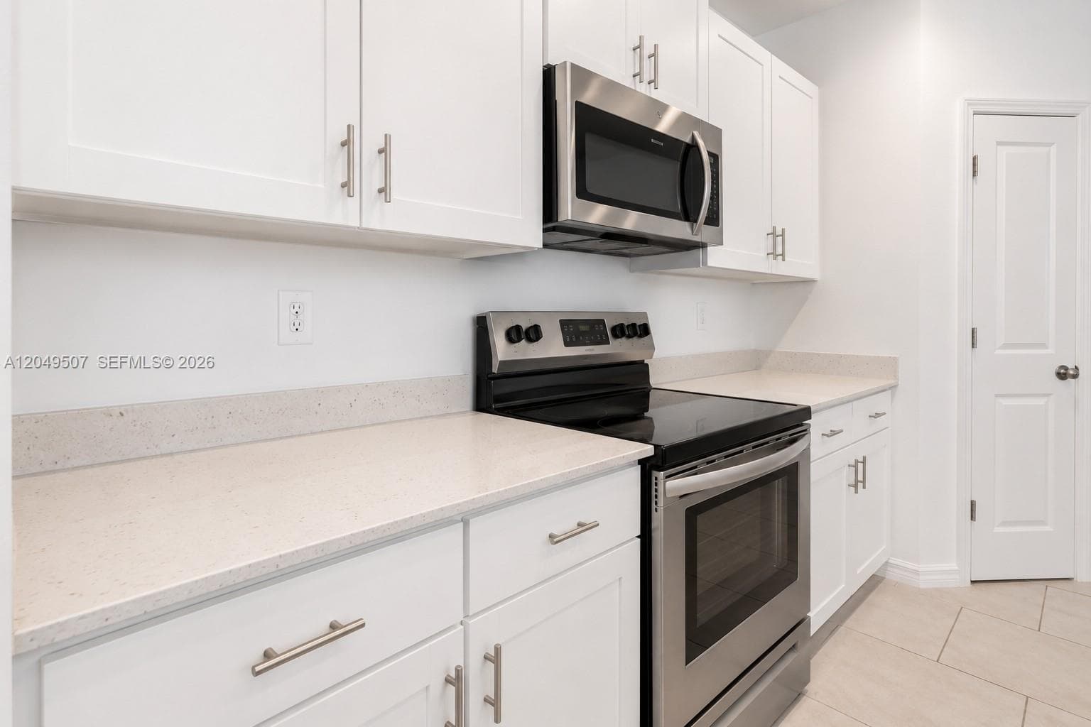 17809 BELFORTE COURT, North Fort Myers, FL 33917 — zdjęcie 2