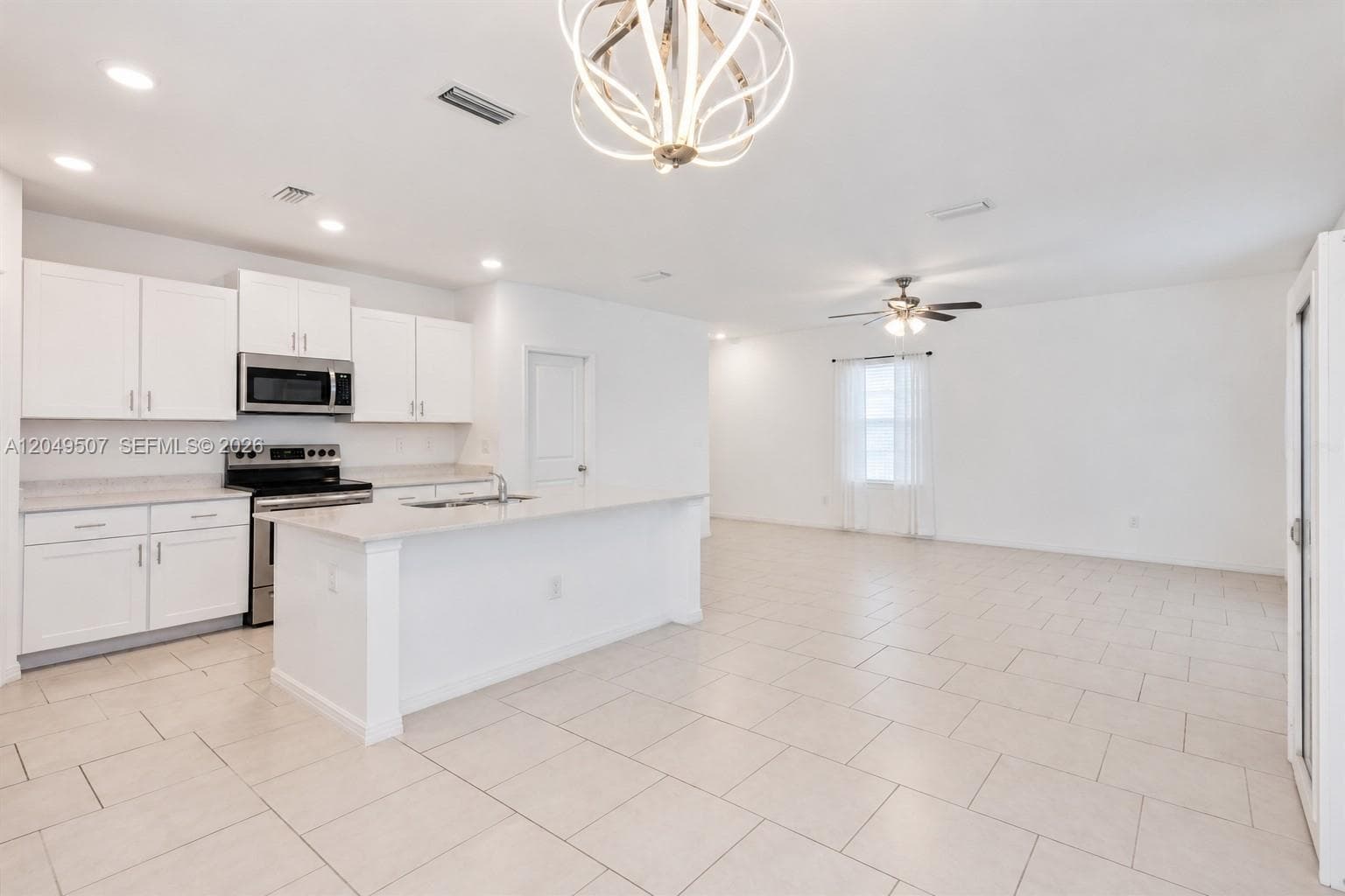 17809 BELFORTE COURT, North Fort Myers, FL 33917 — zdjęcie 3