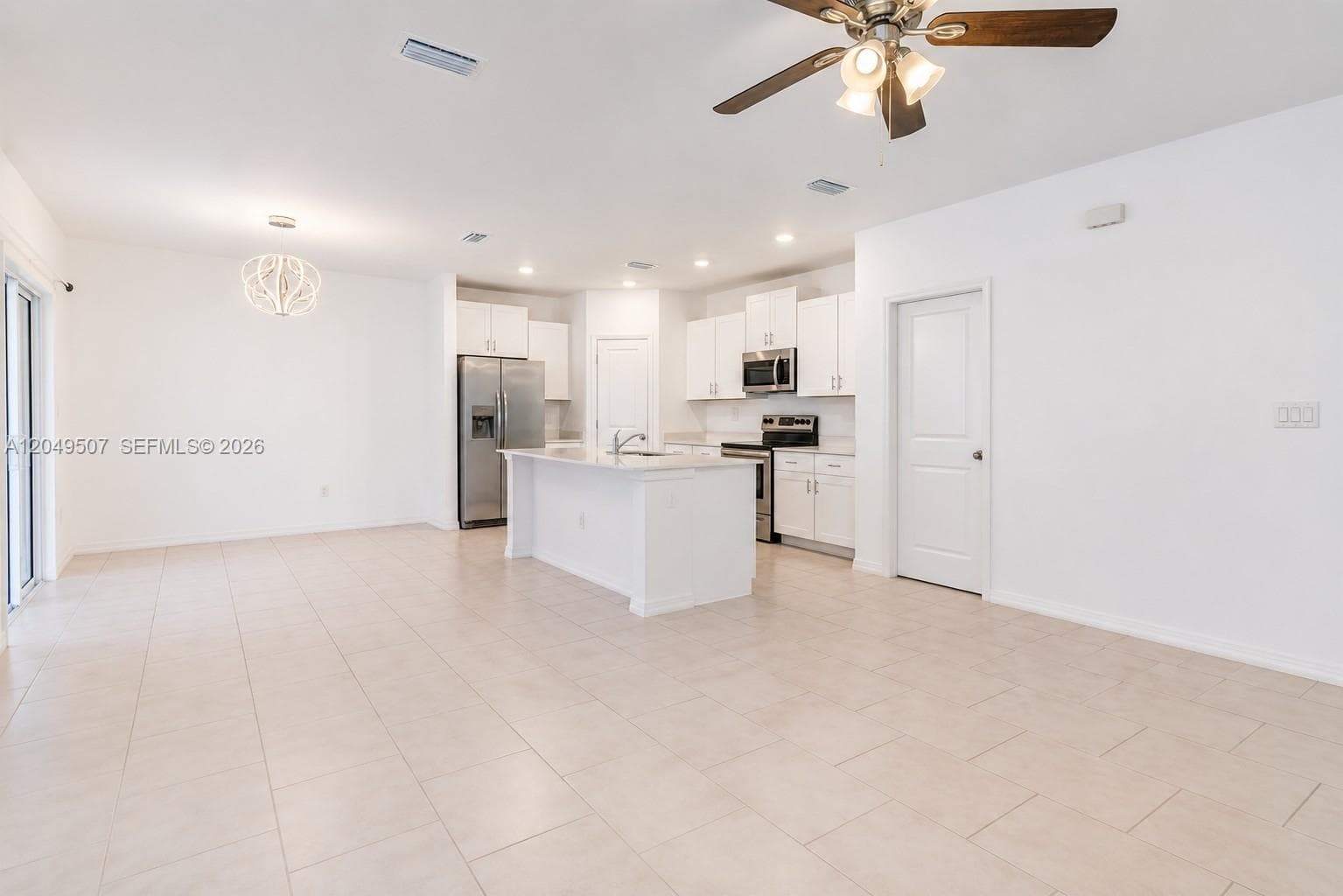 17809 BELFORTE COURT, North Fort Myers, FL 33917 — zdjęcie 5
