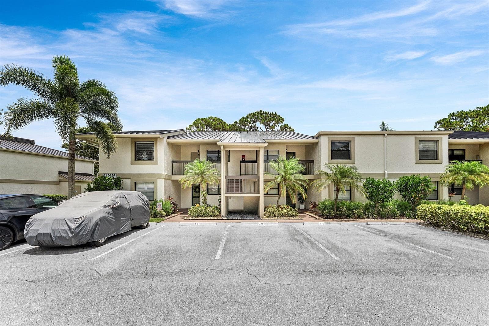 12926 Briarlake Drive # 201, Palm Beach Gardens, FL 33418