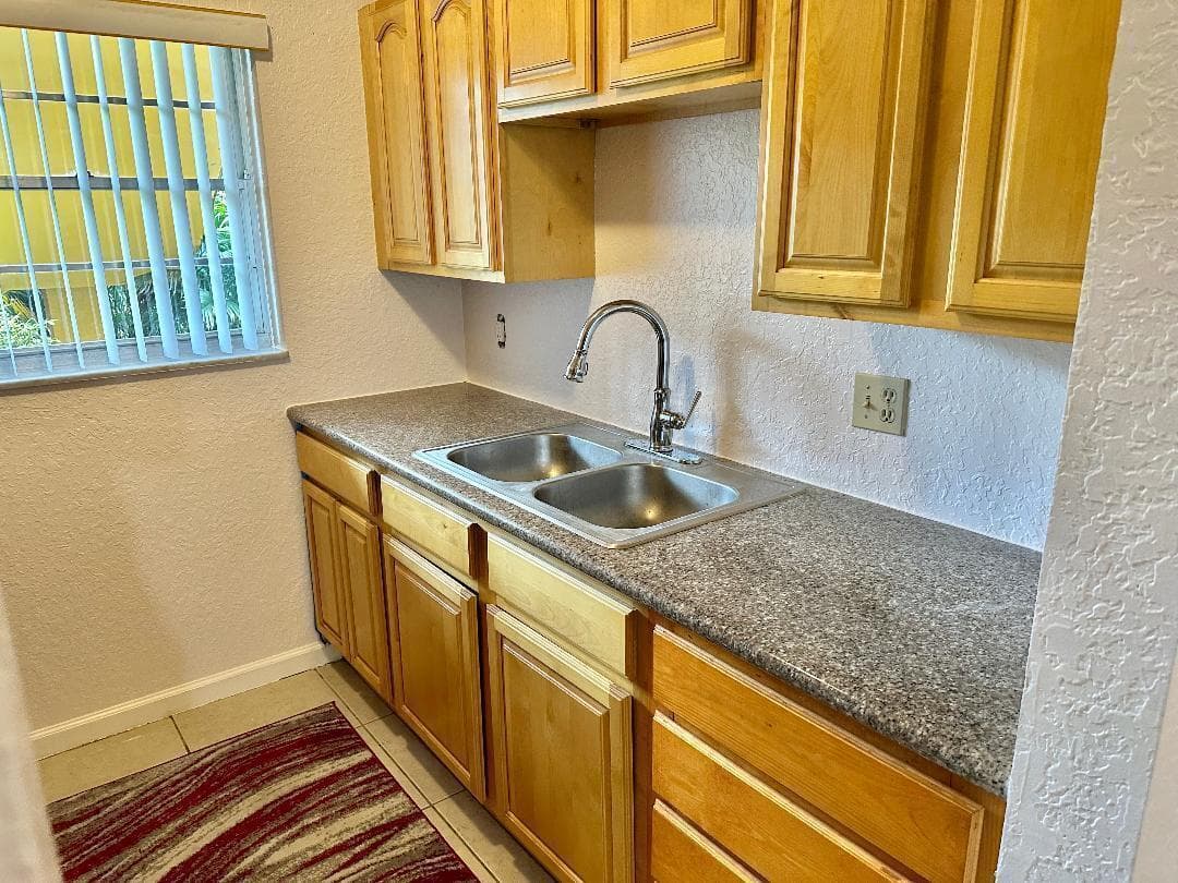 240 Croton Avenue # 110, Lantana, FL 33462 — zdjęcie 4