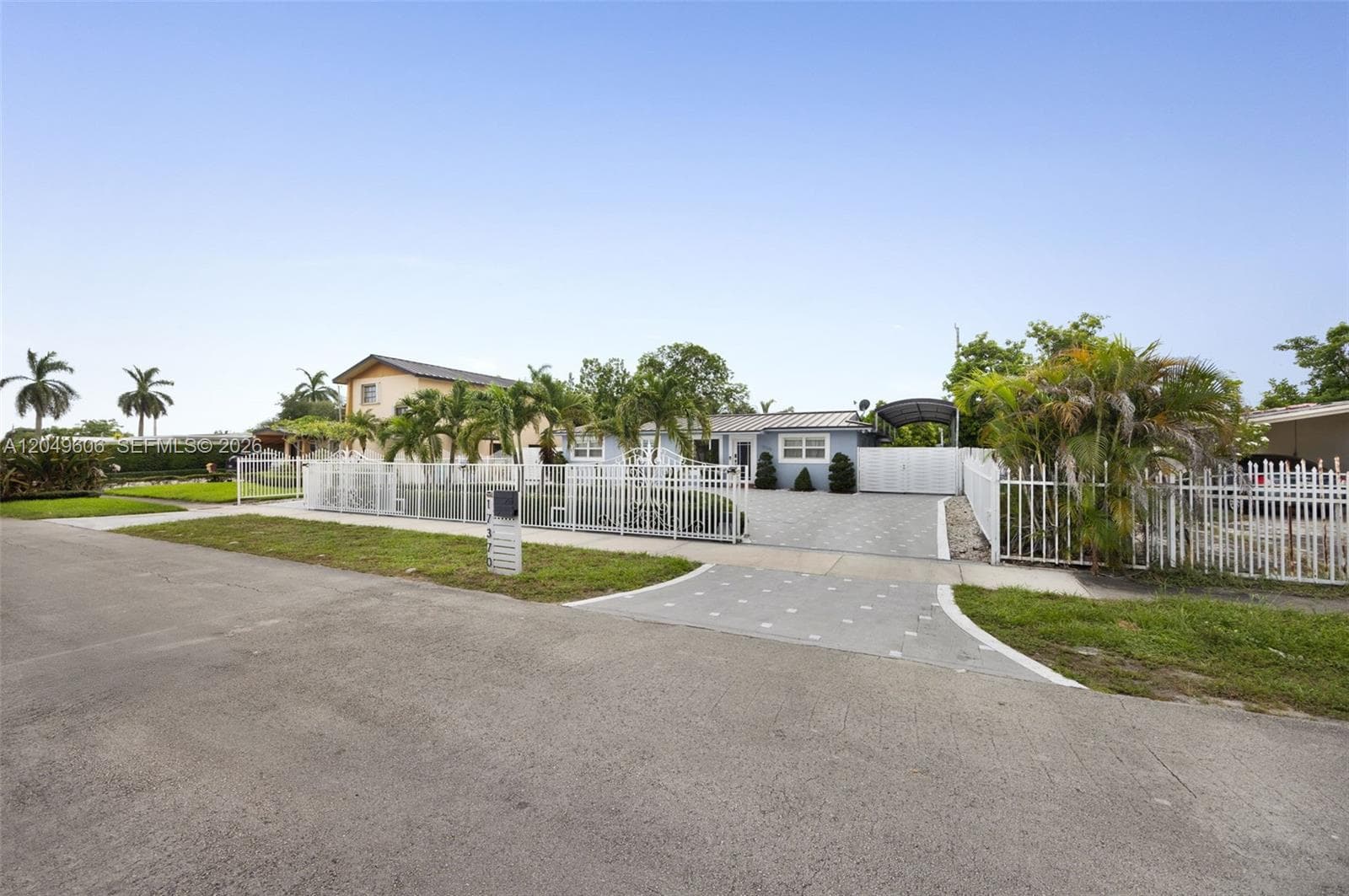 17370 NW 52nd Pl, Miami Gardens, FL 33055 — zdjęcie 4