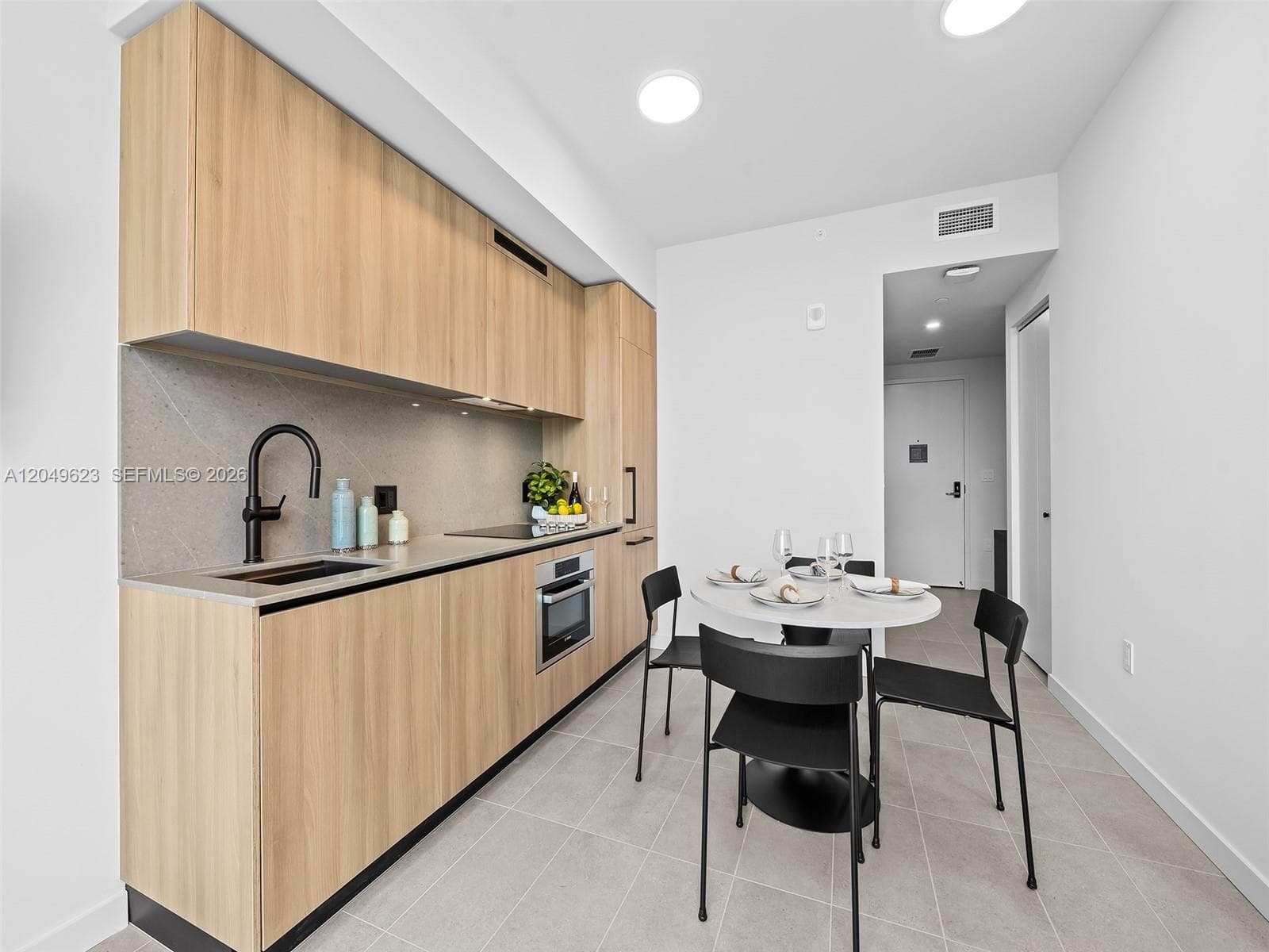 121 NE 5th St # 3703, Miami, FL 33132 — zdjęcie 5