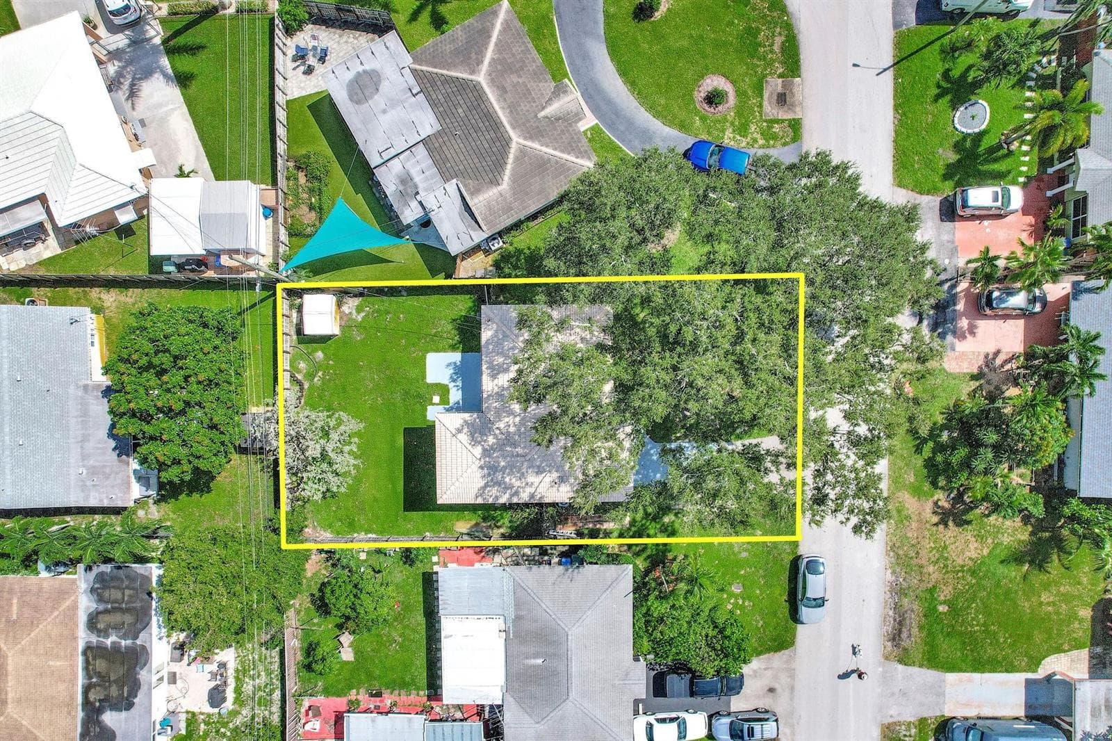 261 NE 45th Street, Oakland Park, FL 33334 — zdjęcie 2
