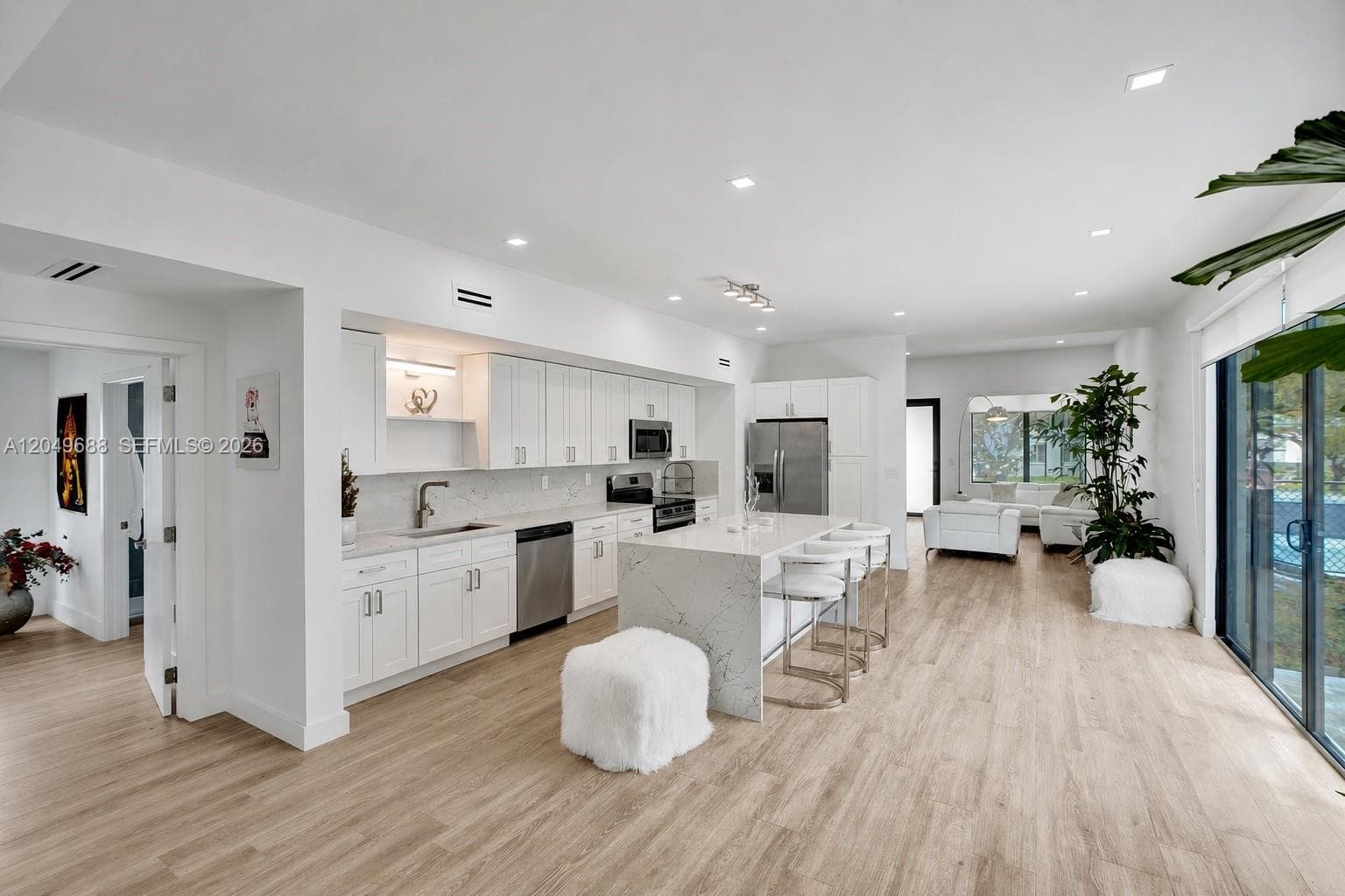 180 SW 38th Ct, Miami, FL 33134 — zdjęcie 5