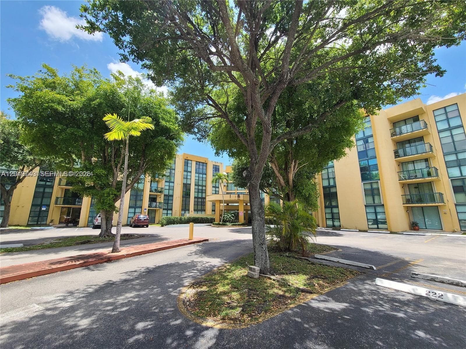 11800 SW 18th St # 512-4, Miami, FL 33175