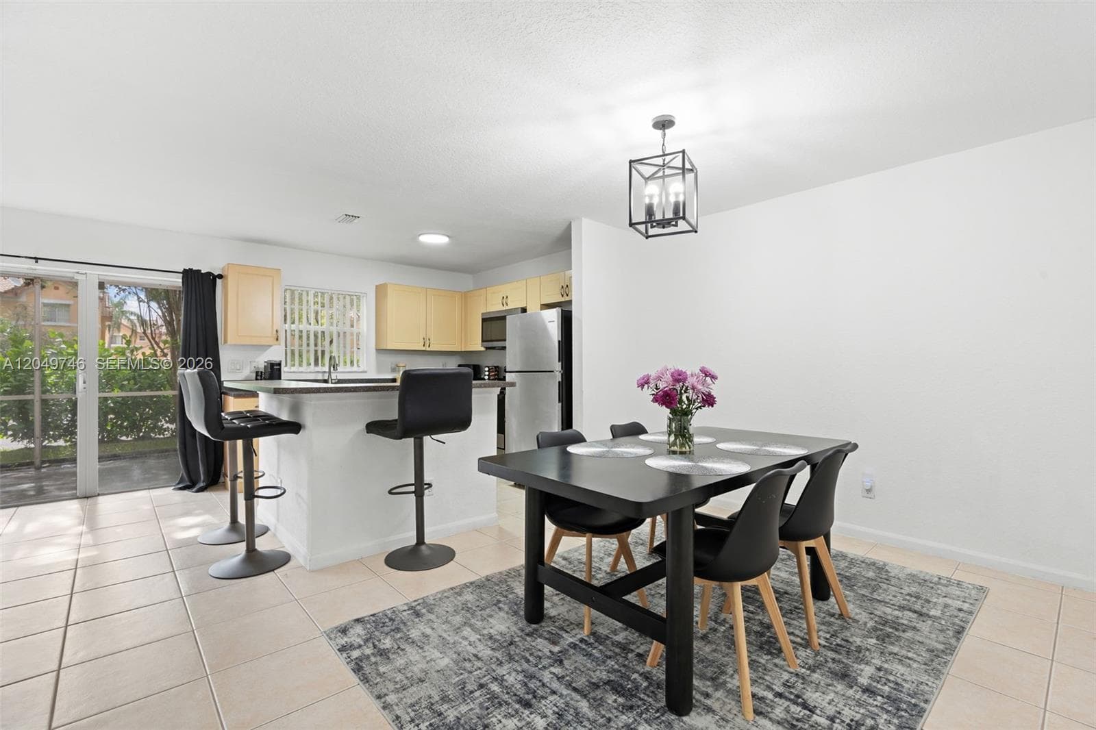 2303 SW 87th Ter, Miramar, FL 33025 — zdjęcie 2