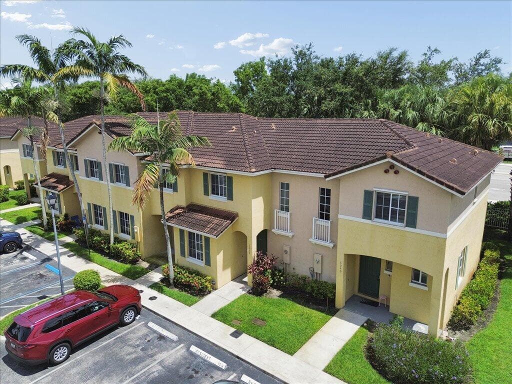 6036 SW 19th Place, North Lauderdale, FL 33068 — zdjęcie 2