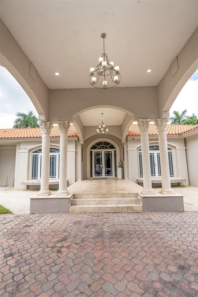 18390 SW 200th St, Miami, FL 33187 — zdjęcie 5