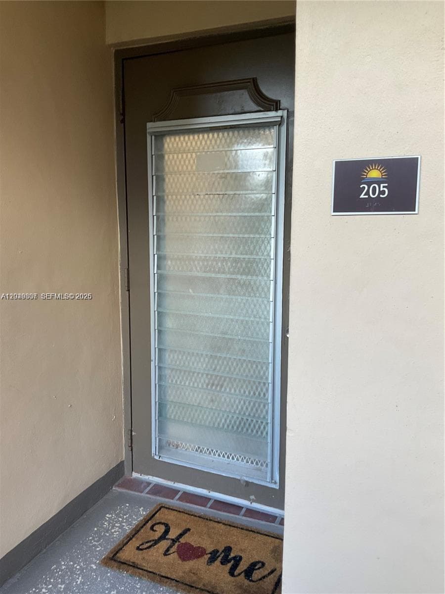 9201 Sunrise Lakes Blvd # 205, Sunrise, FL 33322 — zdjęcie 2