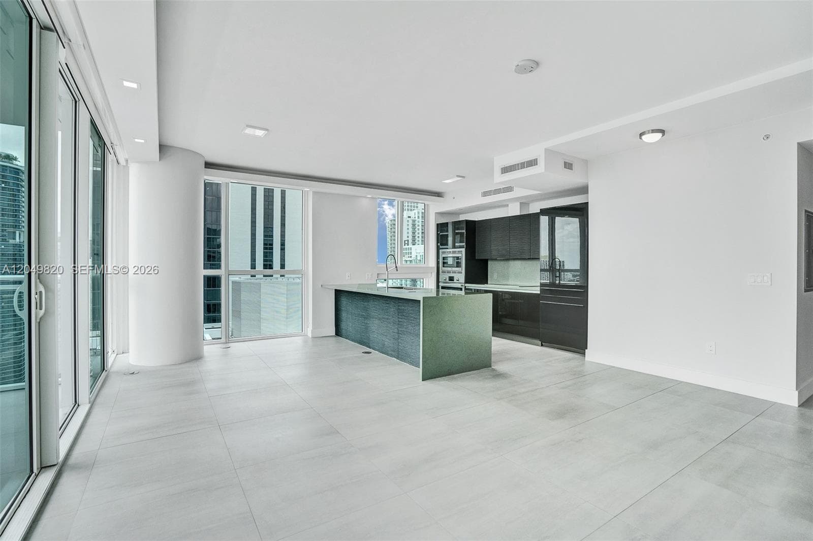 1080 Brickell Ave # 4109, Miami, FL 33131