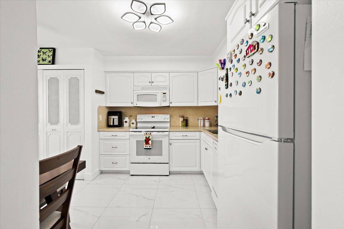 4550 NW 18th Avenue # 406, Deerfield Beach, FL 33064 — zdjęcie 5
