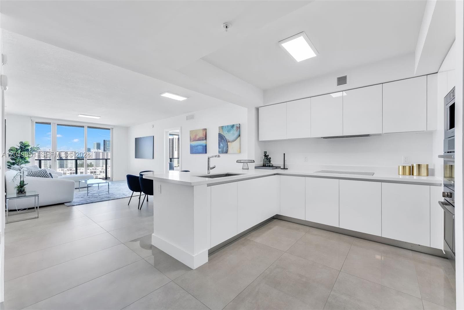 300 Sunny Isles Blvd # 4-1603, Sunny Isles Beach, FL 33160 — zdjęcie 2