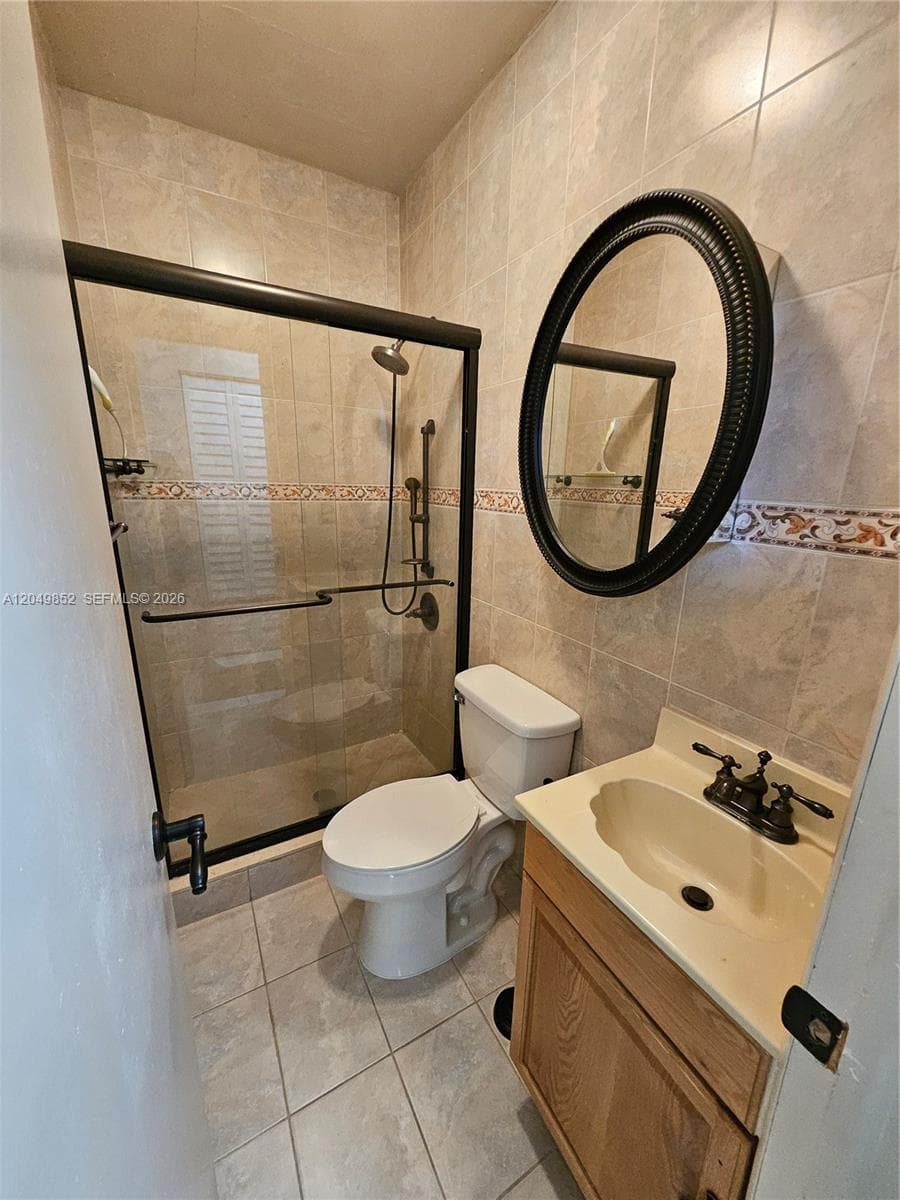12340 SW 41st St # 1, Miami, FL 33175 — zdjęcie 3