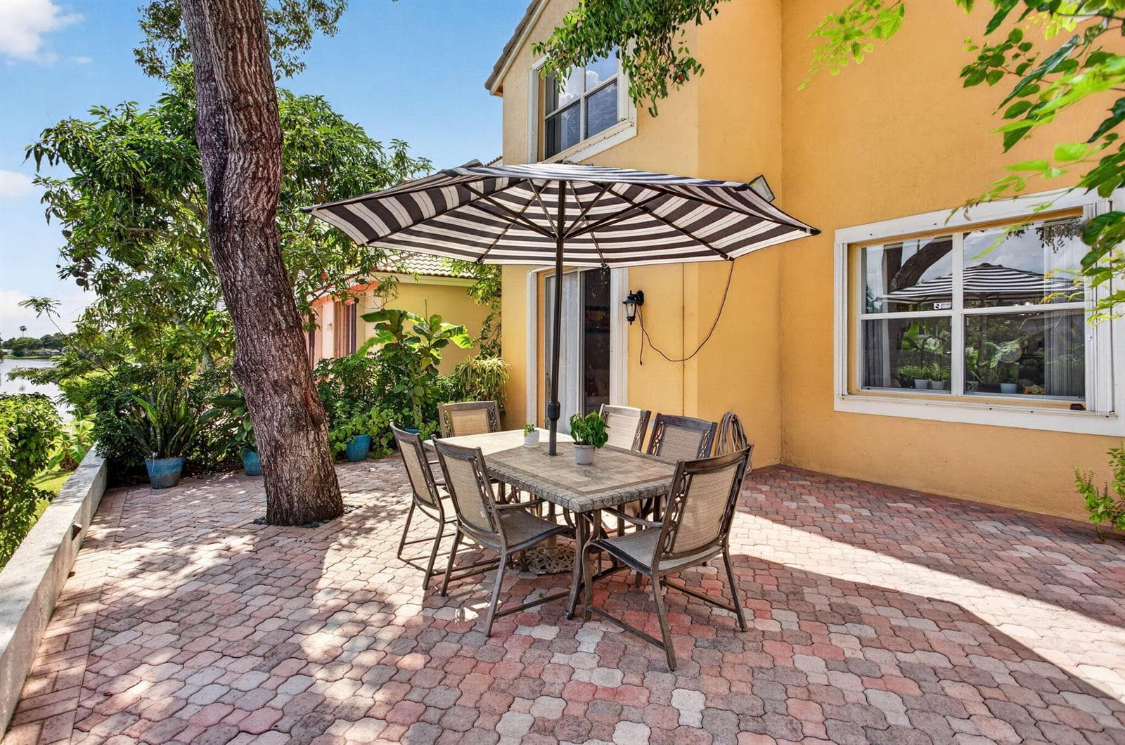 9736 NW 1st Manor, Coral Springs, FL 33071 — zdjęcie 5