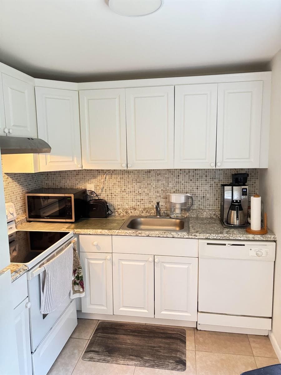 310 Piedmont G, Delray Beach, FL 33484