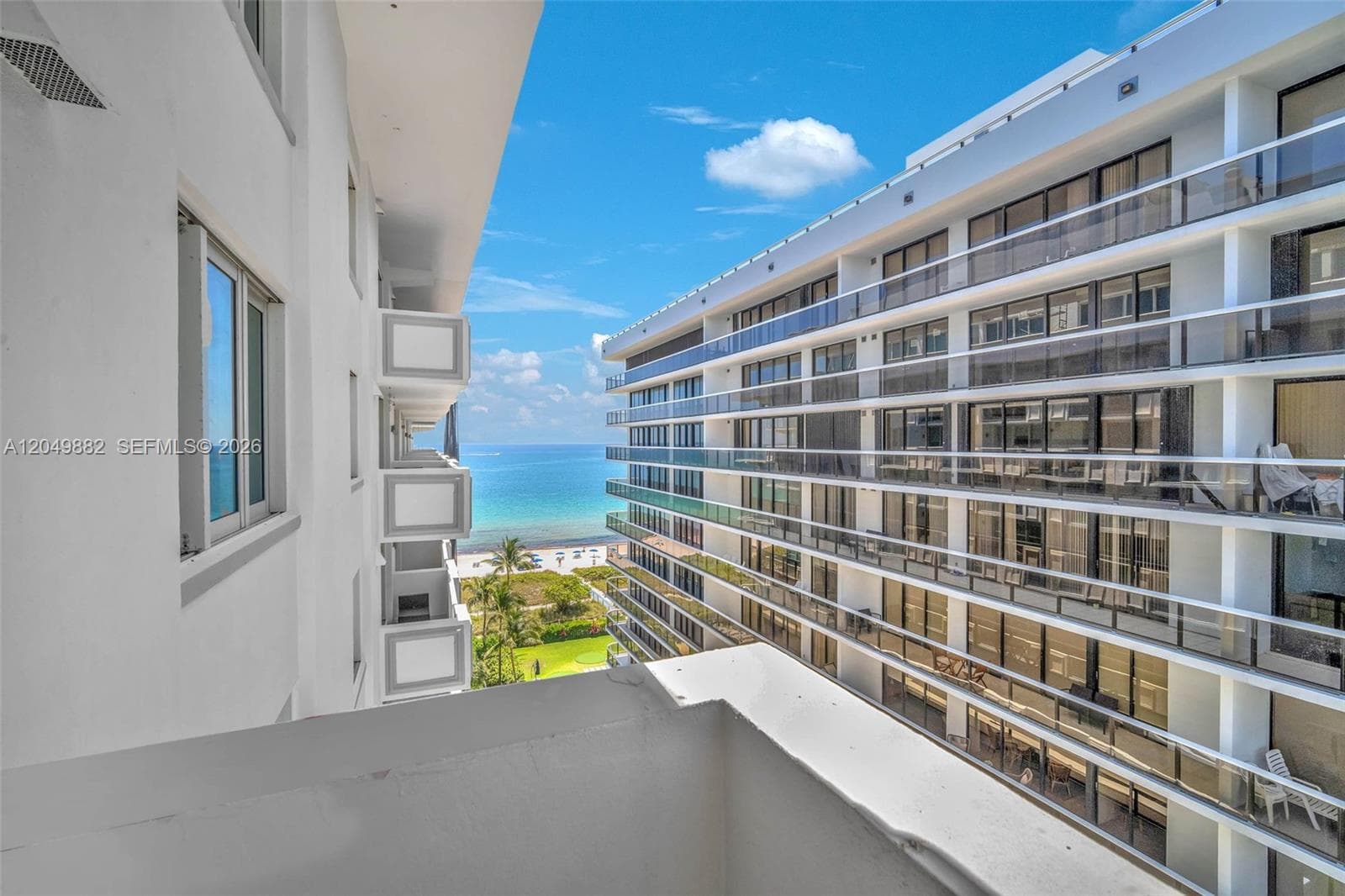 9499 Collins Ave # 1009, Surfside, FL 33154 — zdjęcie 5