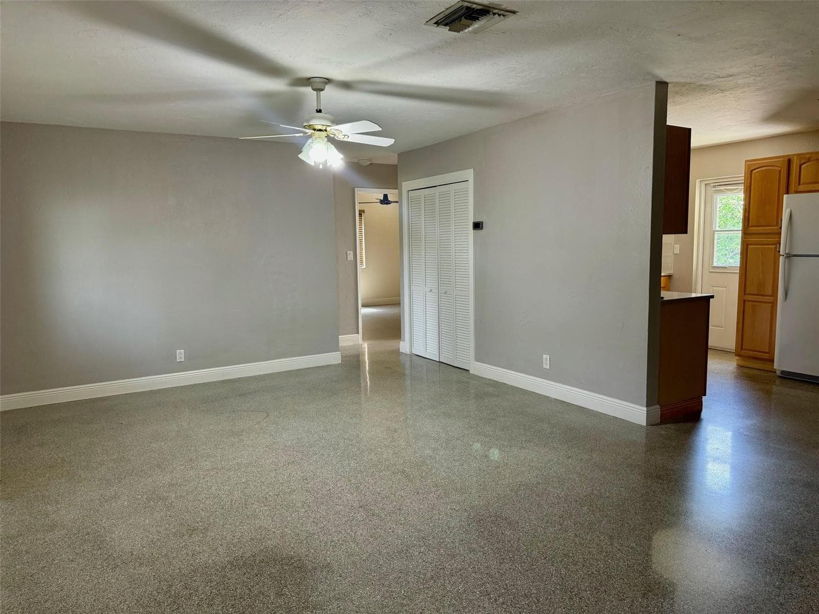 2624 NE 8th Court, Pompano Beach, FL 33062 — zdjęcie 3