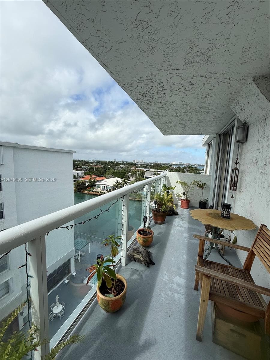10000 W Bay Harbor Dr # PH4, Bay Harbor Islands, FL 33154 — zdjęcie 3