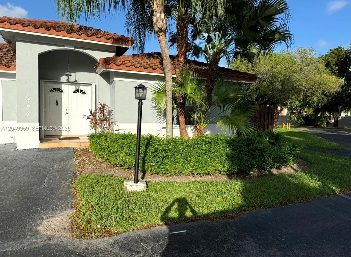5758 NW 97th Pl # 0, Doral, FL 33178 — zdjęcie 3