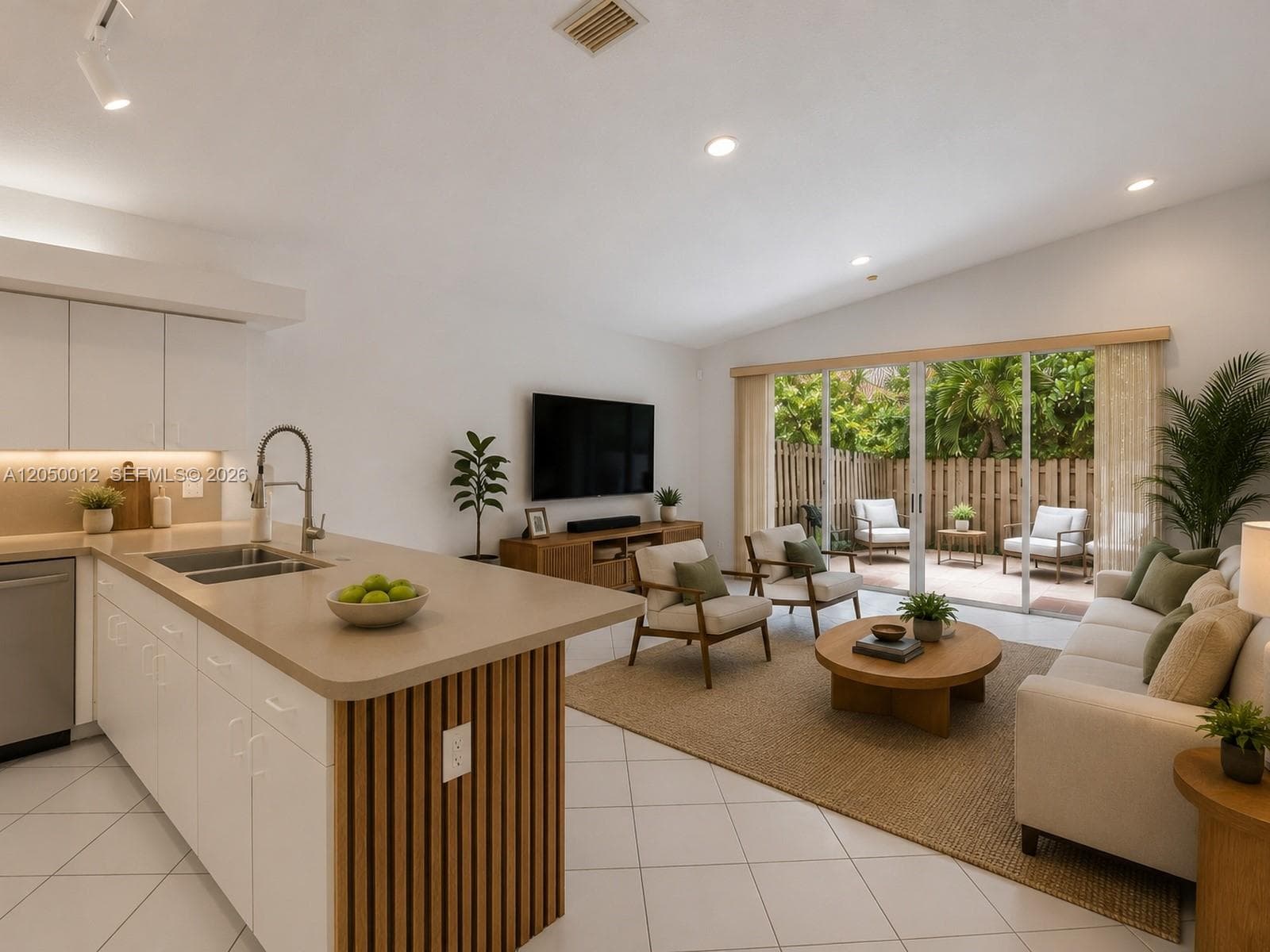8967 NW 146th Ter, Miami Lakes, FL 33018 — zdjęcie 3