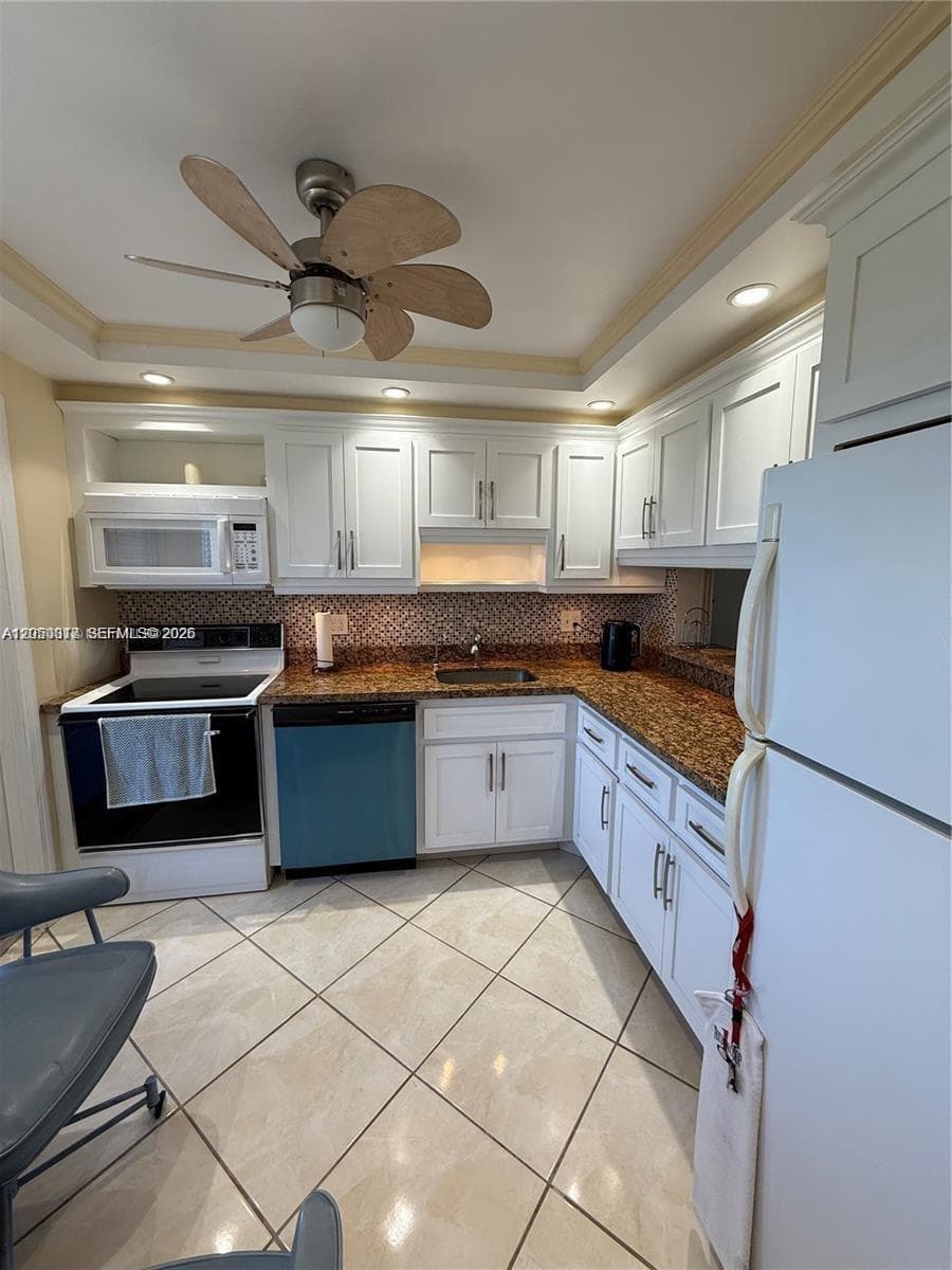 4800 Hillcrest Ln # 511, Hollywood, FL 33021 — zdjęcie 3