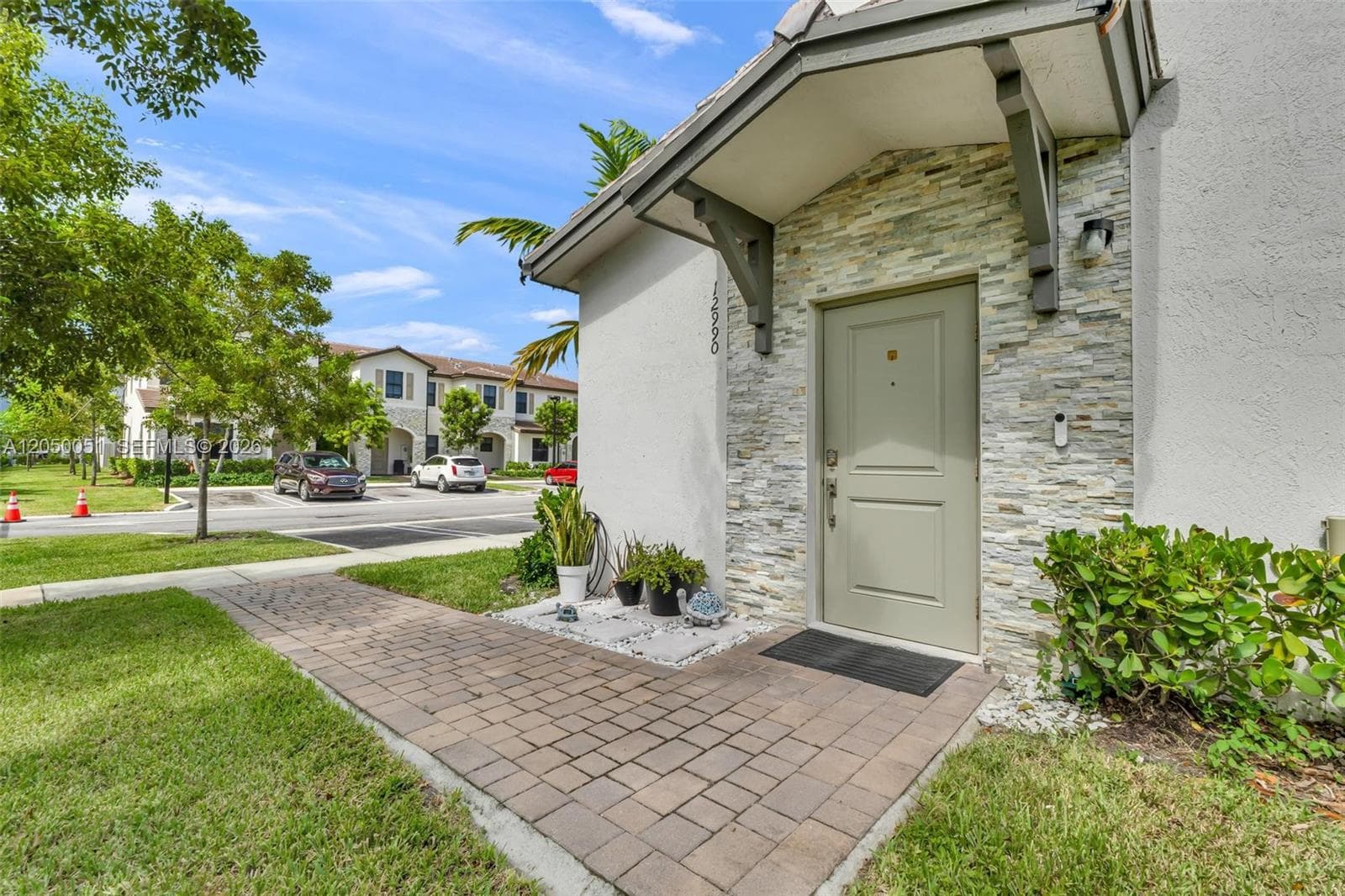 12990 SW 232nd Ln, Homestead, FL 33170
