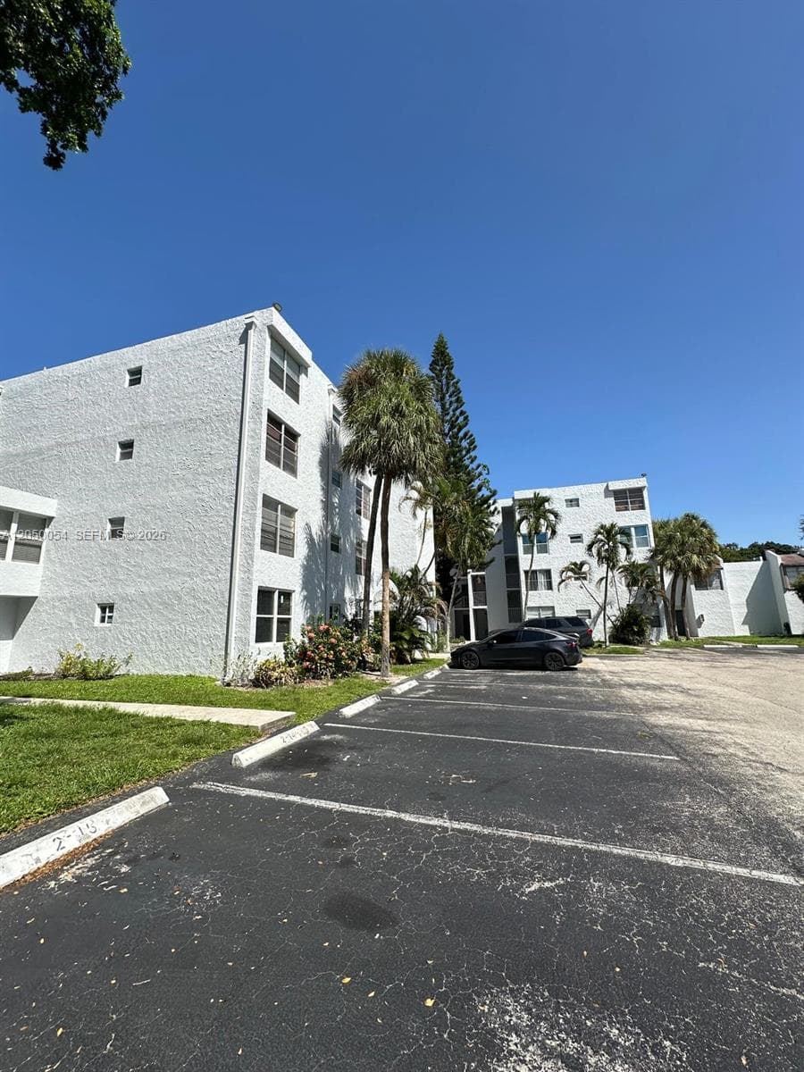 9410 Live Oak Pl # 305, Davie, FL 33324 — zdjęcie 3