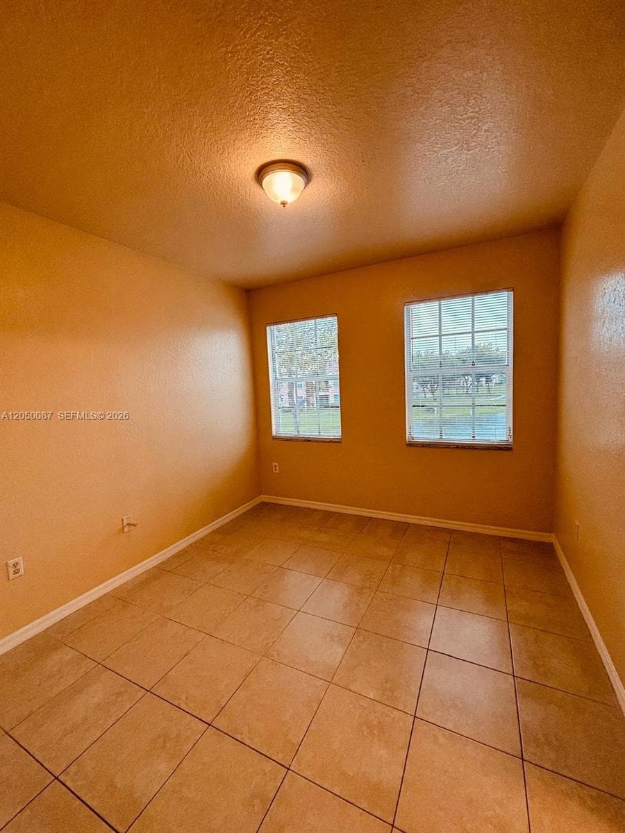 2403 Belmont Ln # 2403, North Lauderdale, FL 33068 — zdjęcie 5