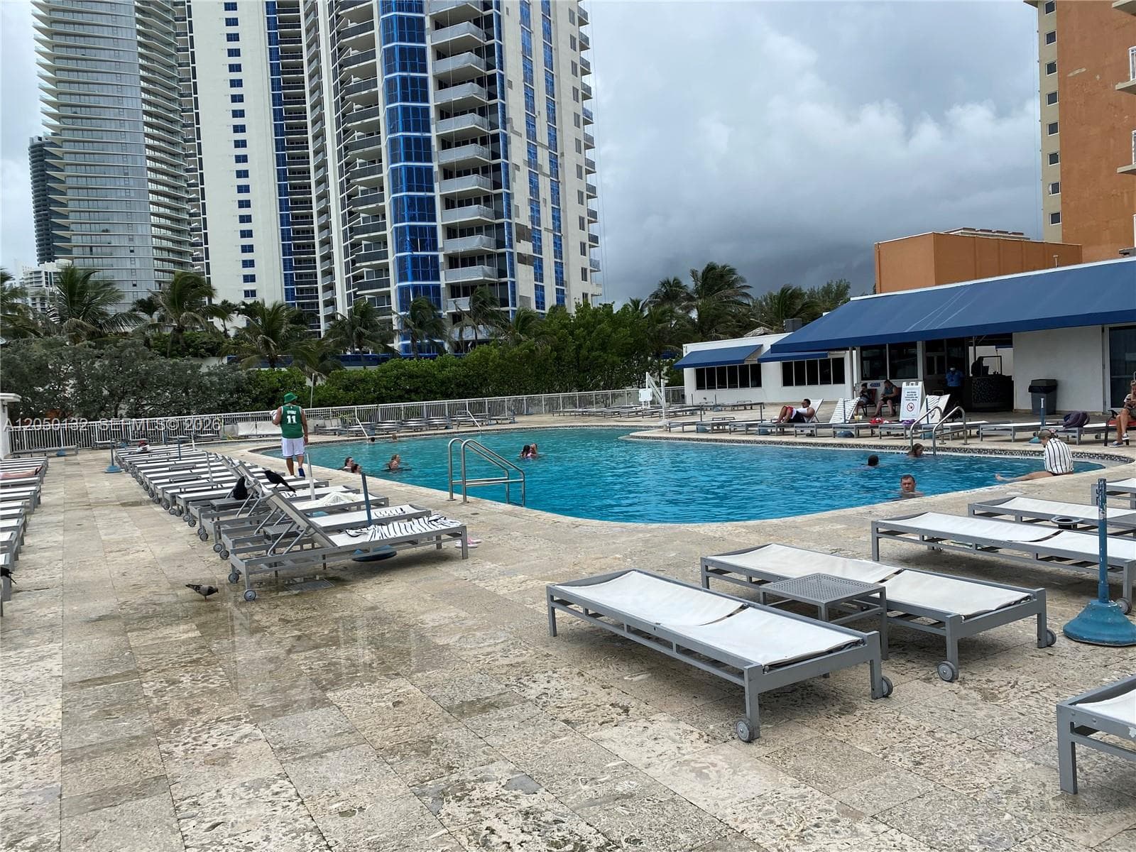19201 E Collins Ave # 442, Sunny Isles Beach, FL 33160 — zdjęcie 3
