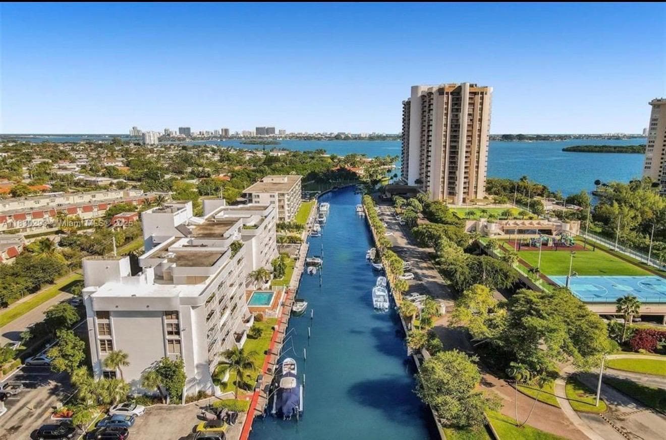 1650 NE 115th Street # 103, Miami, FL 33181 — zdjęcie 2