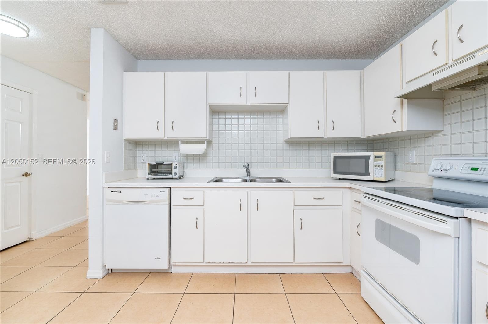 3877 NW 122nd Ter # 1-L, Sunrise, FL 33323 — zdjęcie 5