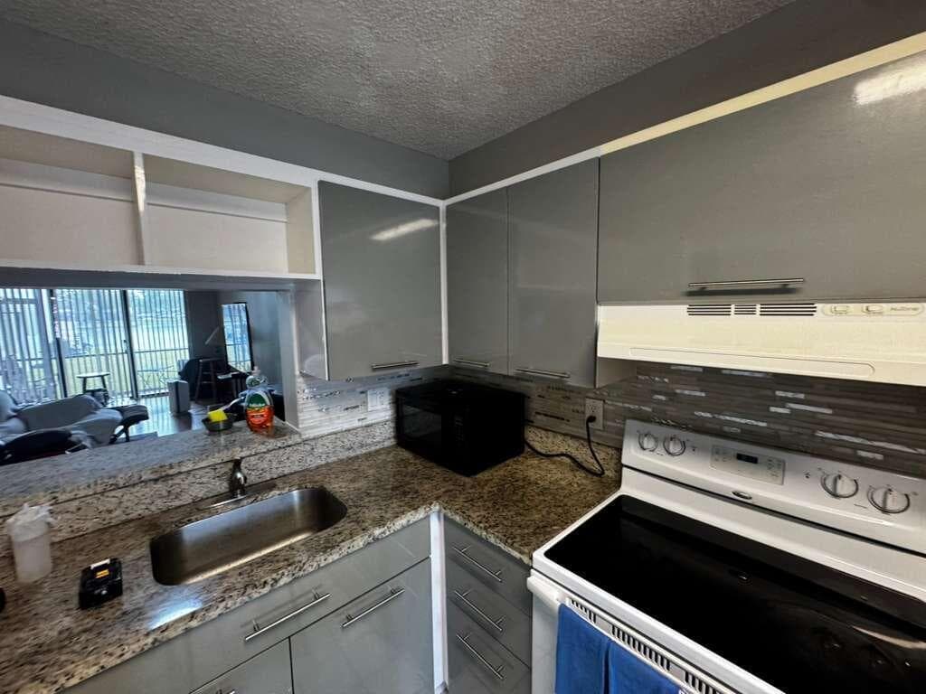 11318 Taft Street, Pembroke Pines, FL 33026 — zdjęcie 2