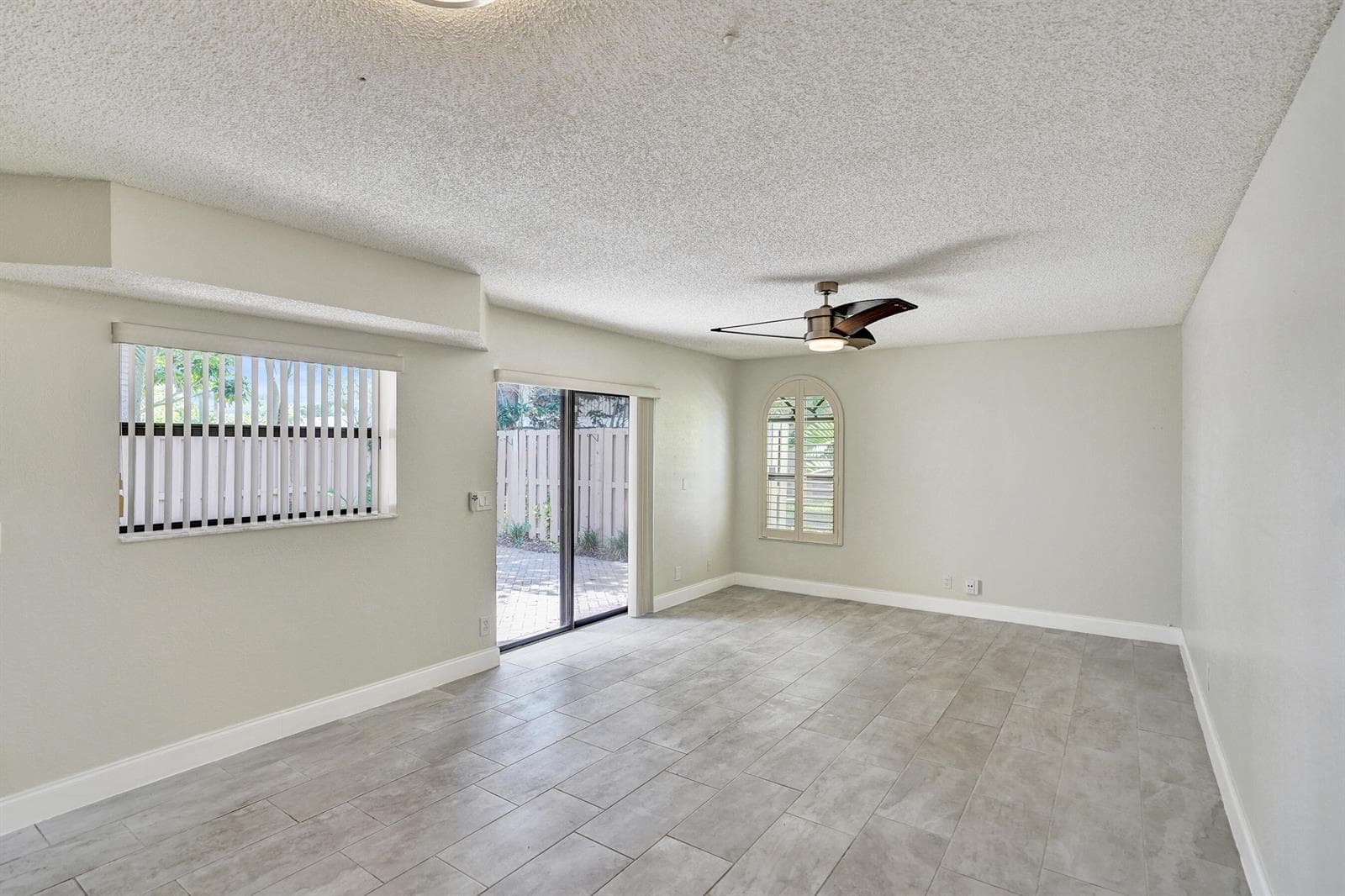 4260 Village Drive # D, Delray Beach, FL 33445 — zdjęcie 4