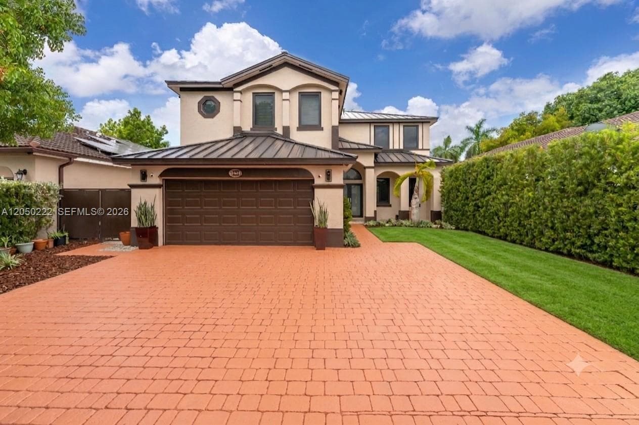 15454 SW 41st Ter, Miami, FL 33185