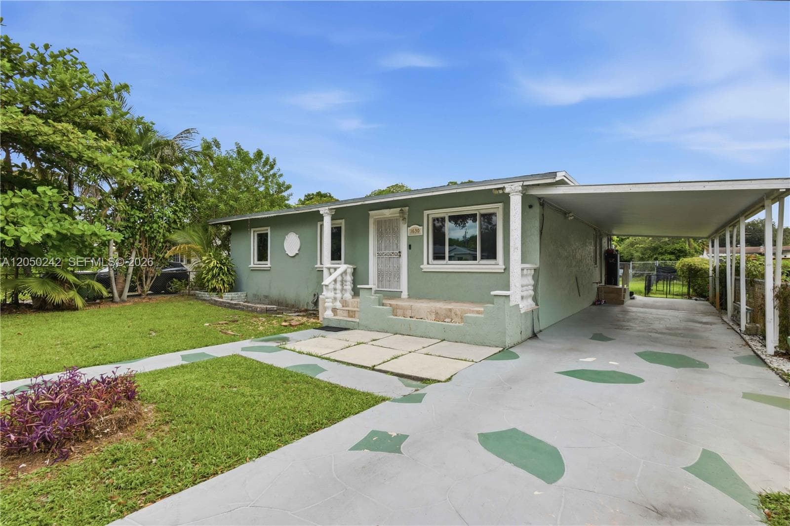 1630 NW 124th St, North Miami, FL 33167 — zdjęcie 2