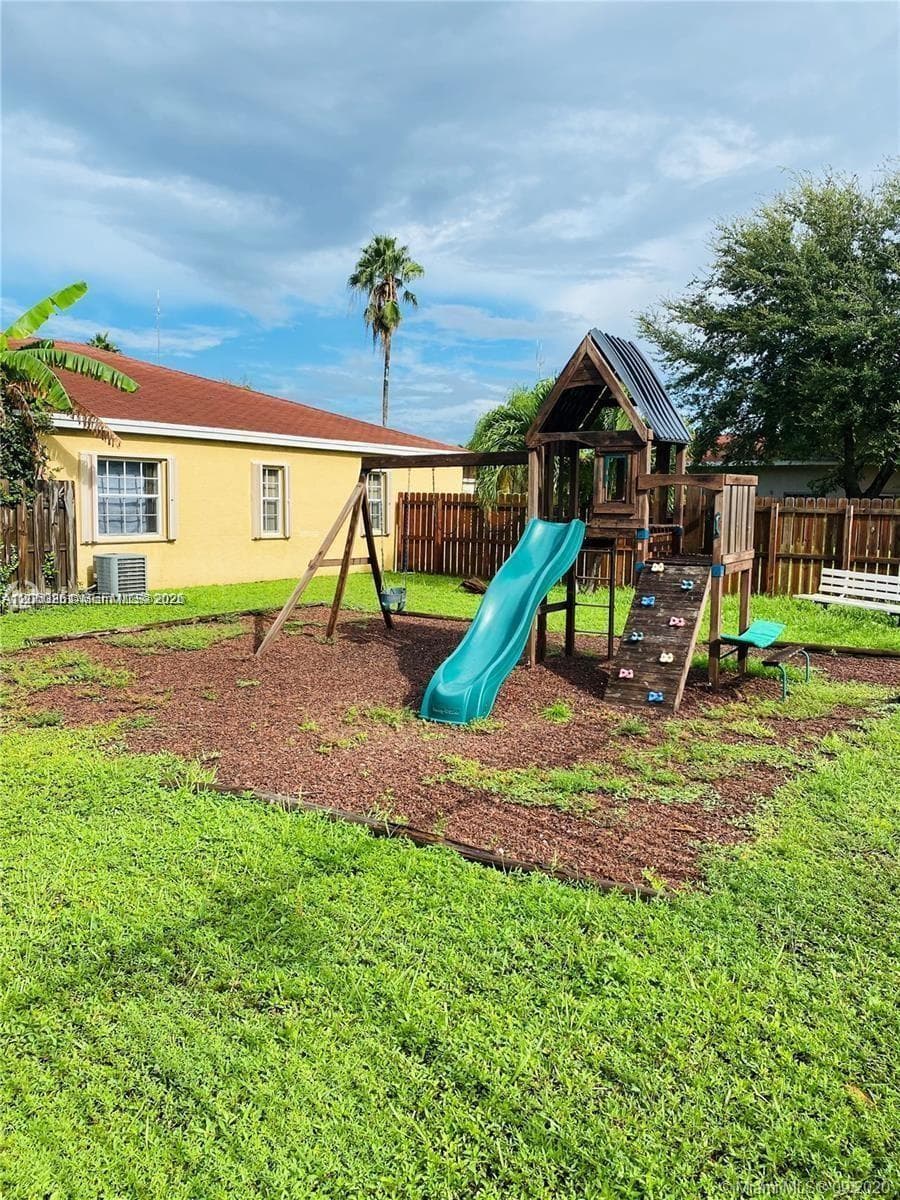 21250 NE 9th Ct # 2, Miami, FL 33179 — zdjęcie 5