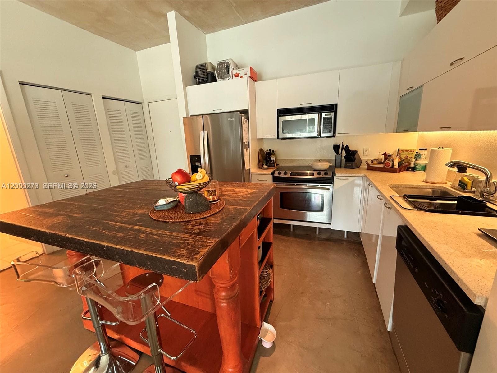 234 NE 3rd St # 305, Miami, FL 33132 — zdjęcie 2