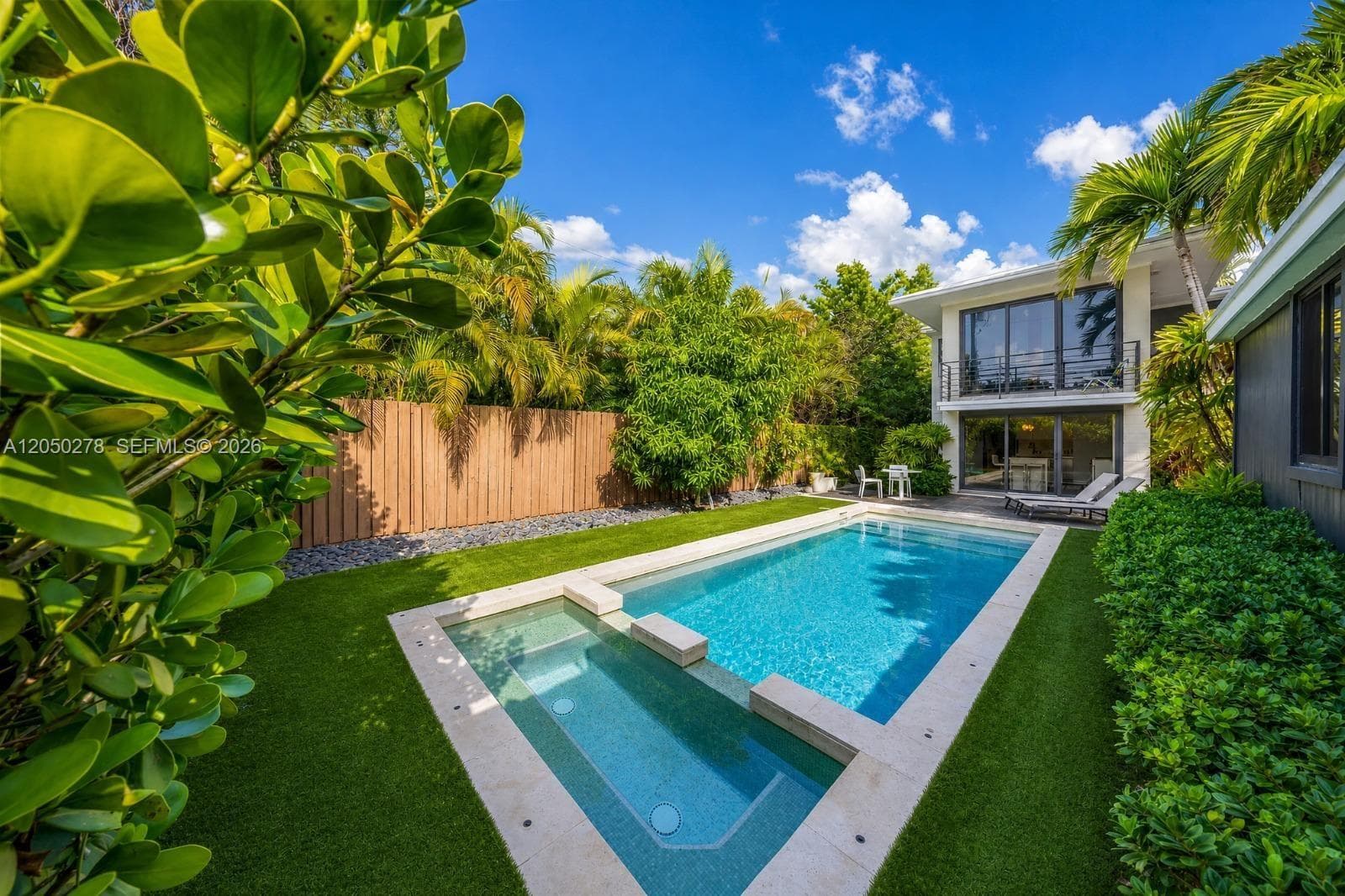 1548 Biarritz Dr, Miami Beach, FL 33141